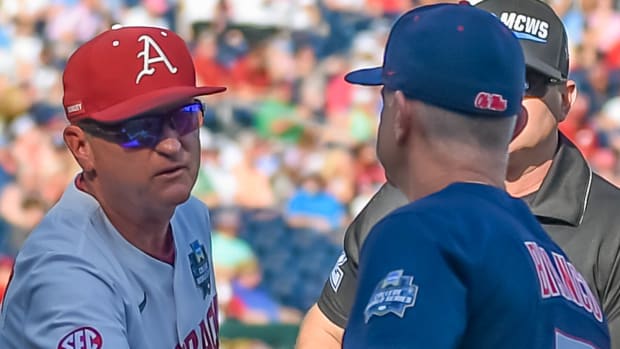 Dave Van Horn-Ole Miss CWS